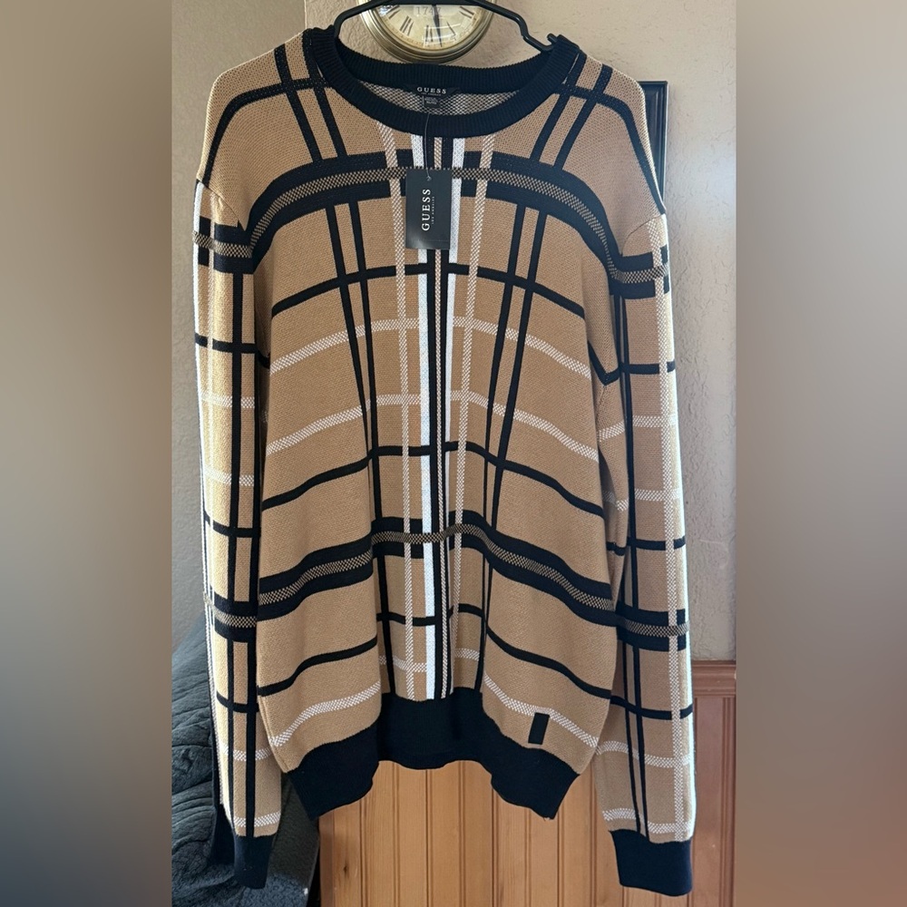 Guess Men’s Plaid Tan and Black Sweater